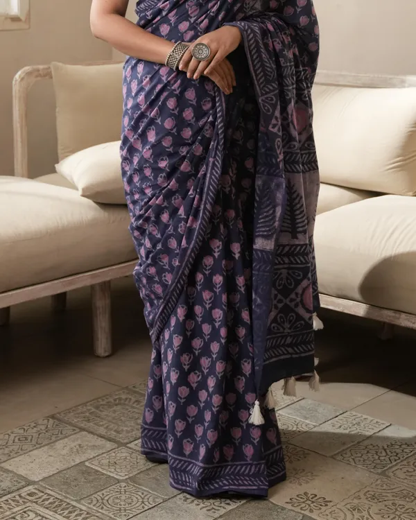 Purple_Cotton_Butti_Dabu_Print_Mul_Saree_For_Women
